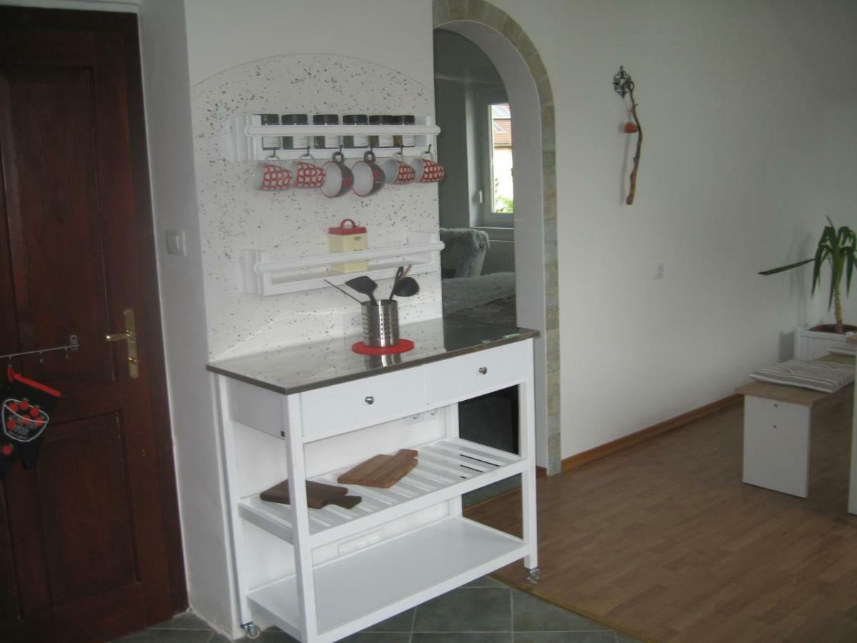 R&G Apartment Zirovnica Extérieur photo
