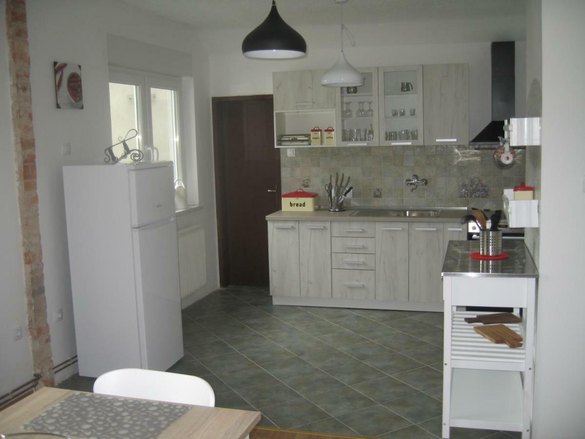 R&G Apartment Zirovnica Extérieur photo
